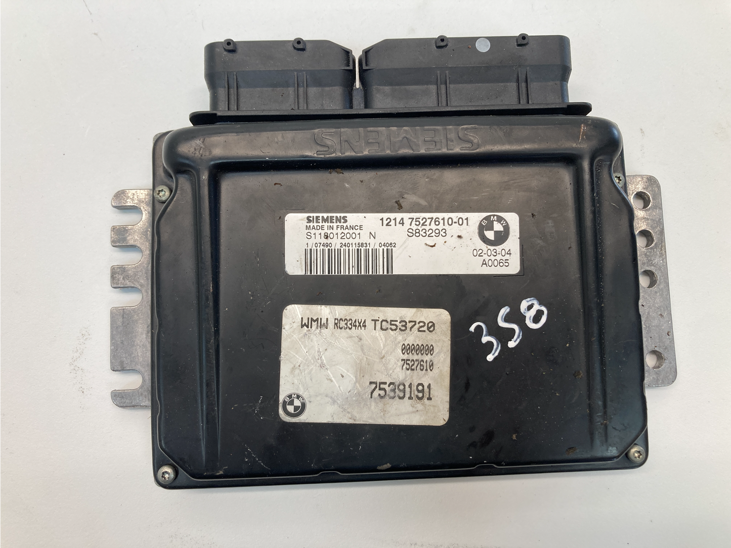 Mini Cooper Base DME and Key Set Manual W10 12147520019 05-08 R50 R52 511