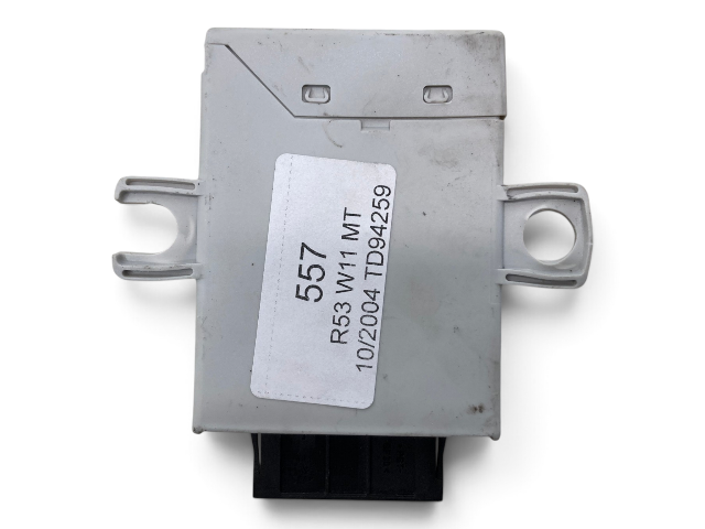 Mini Cooper S DME and Key Set Manual W11 12147557395 2005-2008 R53 R52 557
