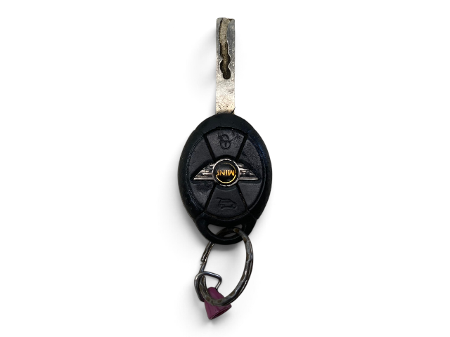 Mini Cooper S DME and Key Set Manual W11 12147557395 2005-2008 R53 R52 557