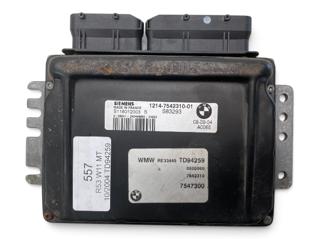 Mini Cooper S DME and Key Set Manual W11 12147557395 2005-2008 R53 R52 557