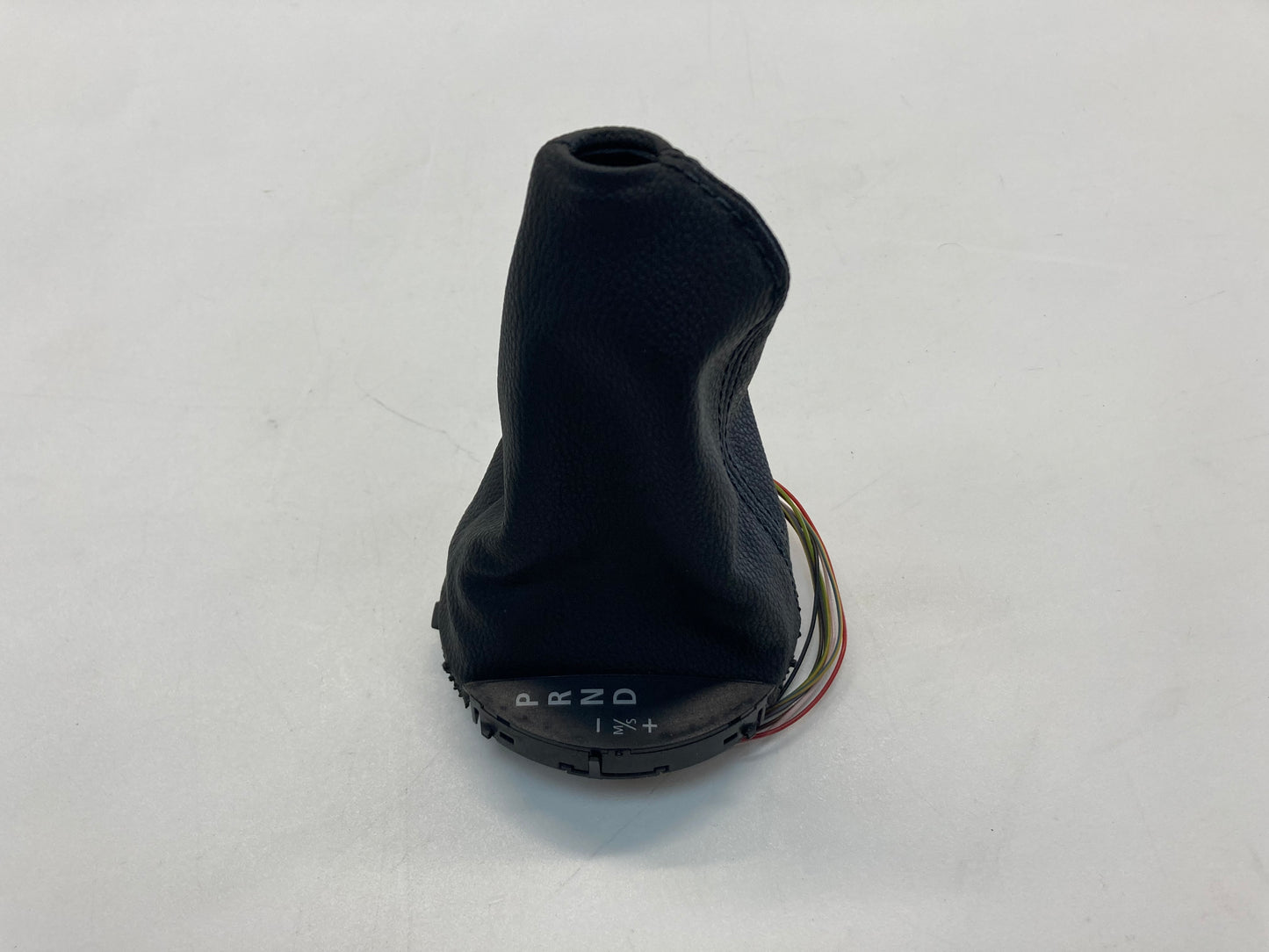 Mini Cooper Automatic Shift Boot and Indicator Without Trim 25162752946 07-15 R5x