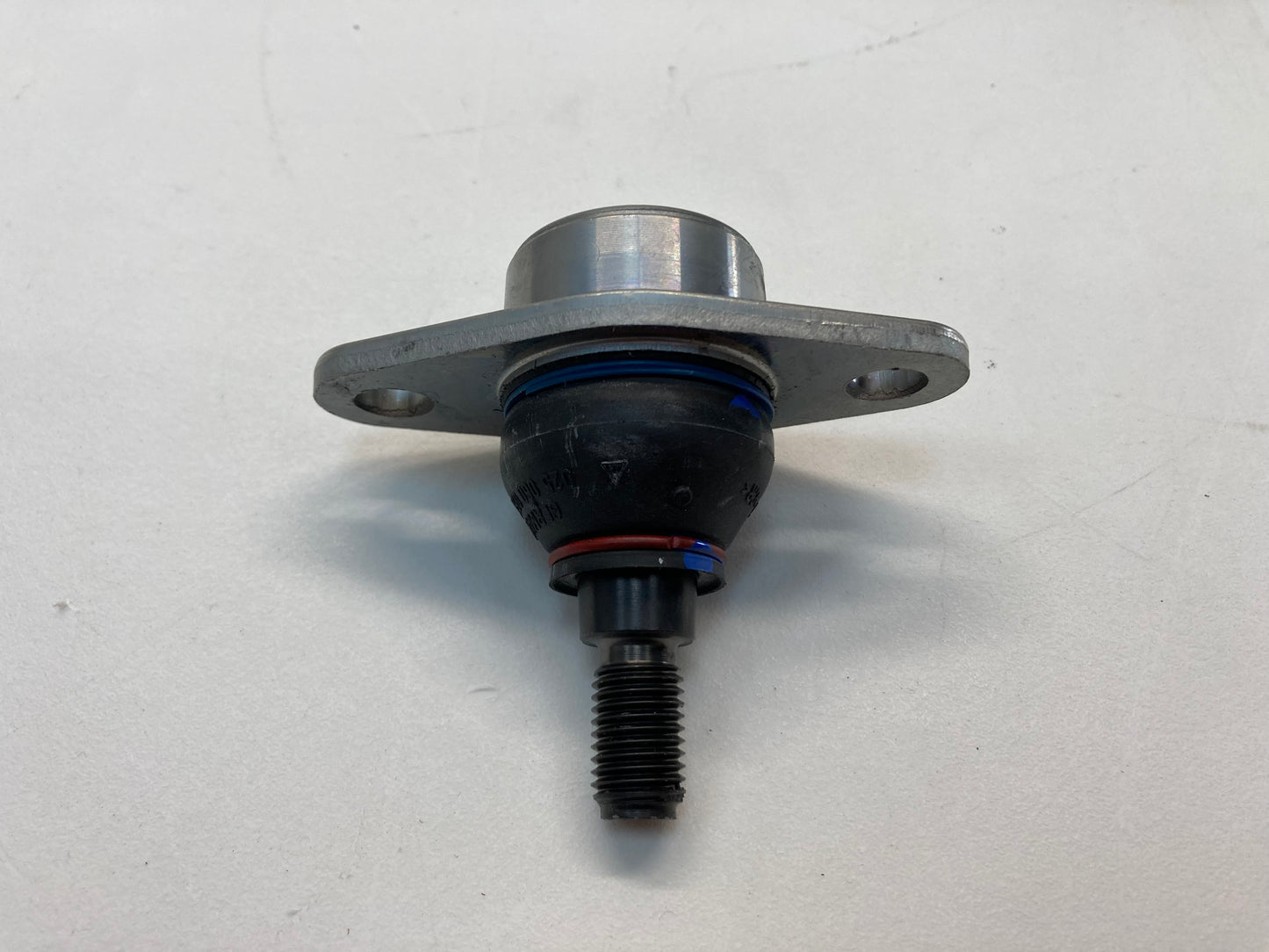 Mini Cooper Left Carrier Steering Knuckle with New Ball Joint and Hardware 31216757497 02-08  R50 R52 R53
