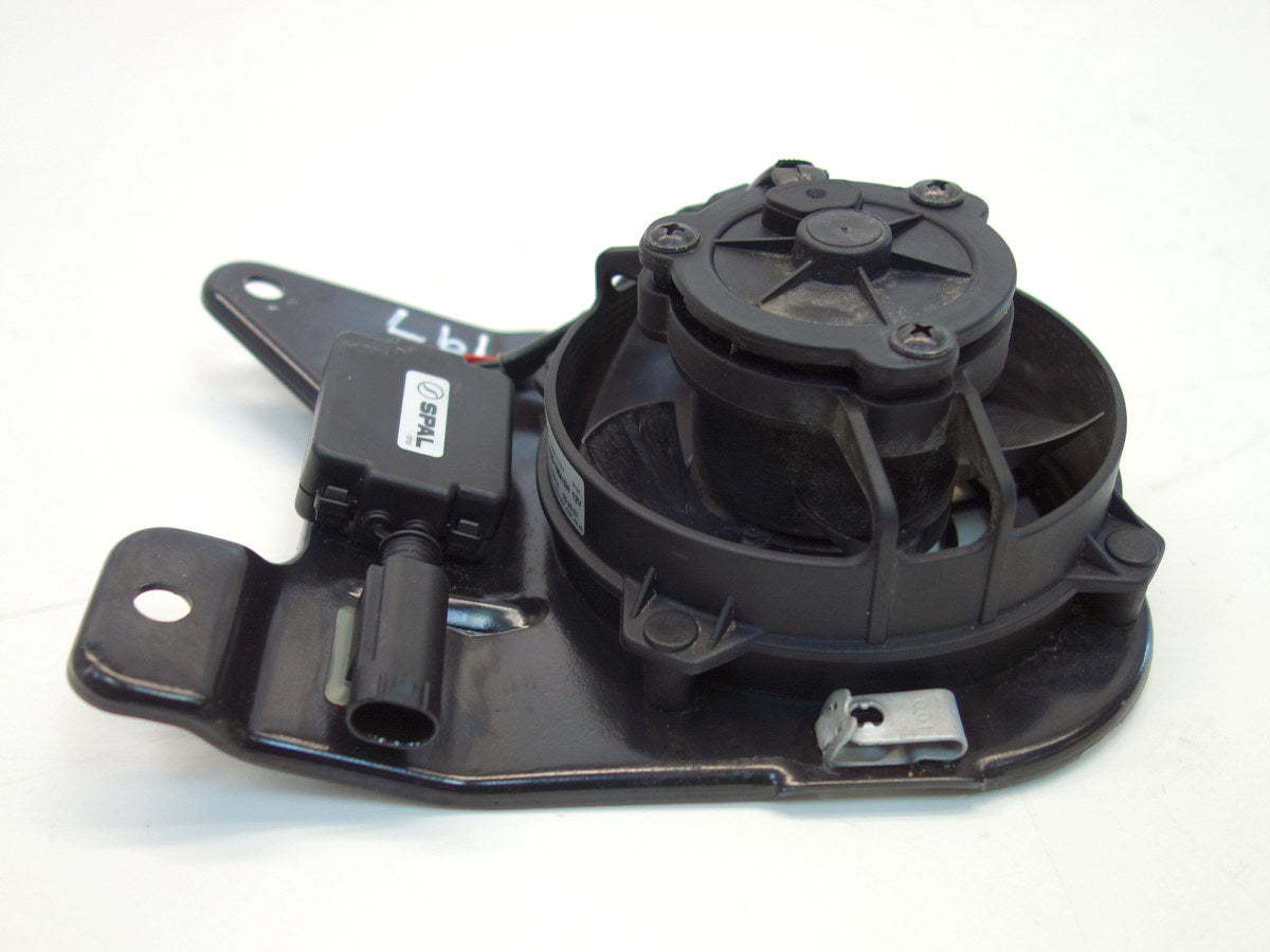 Mini Cooper Power Steering Pump Cooling Fan 32416857718 02-08 R50 R52 R53