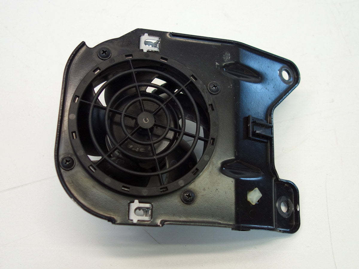 Mini Cooper Power Steering Pump Cooling Fan 32416857718 02-08 R50 R52 R53