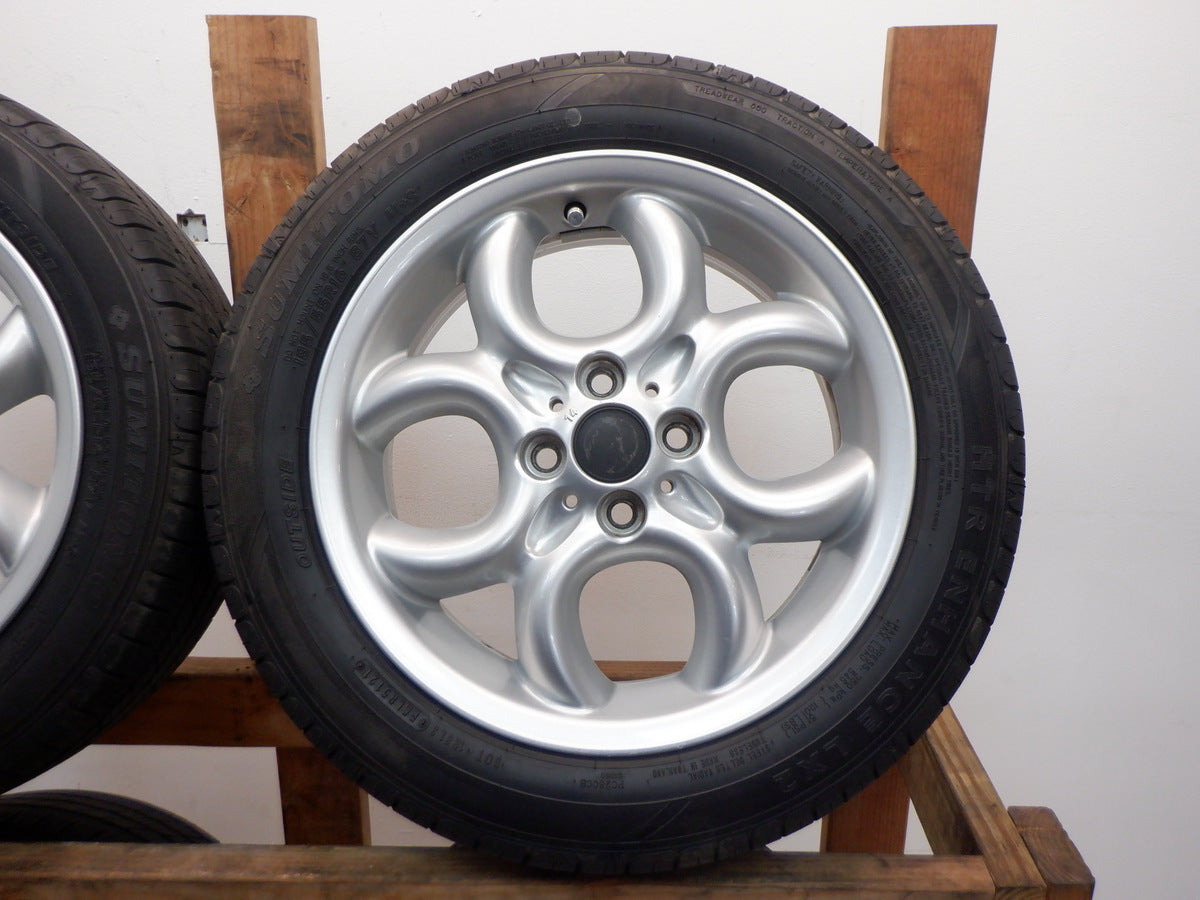 Mini Cooper 4 Hole Circular Spoke Wheels R120 36116791942 325
