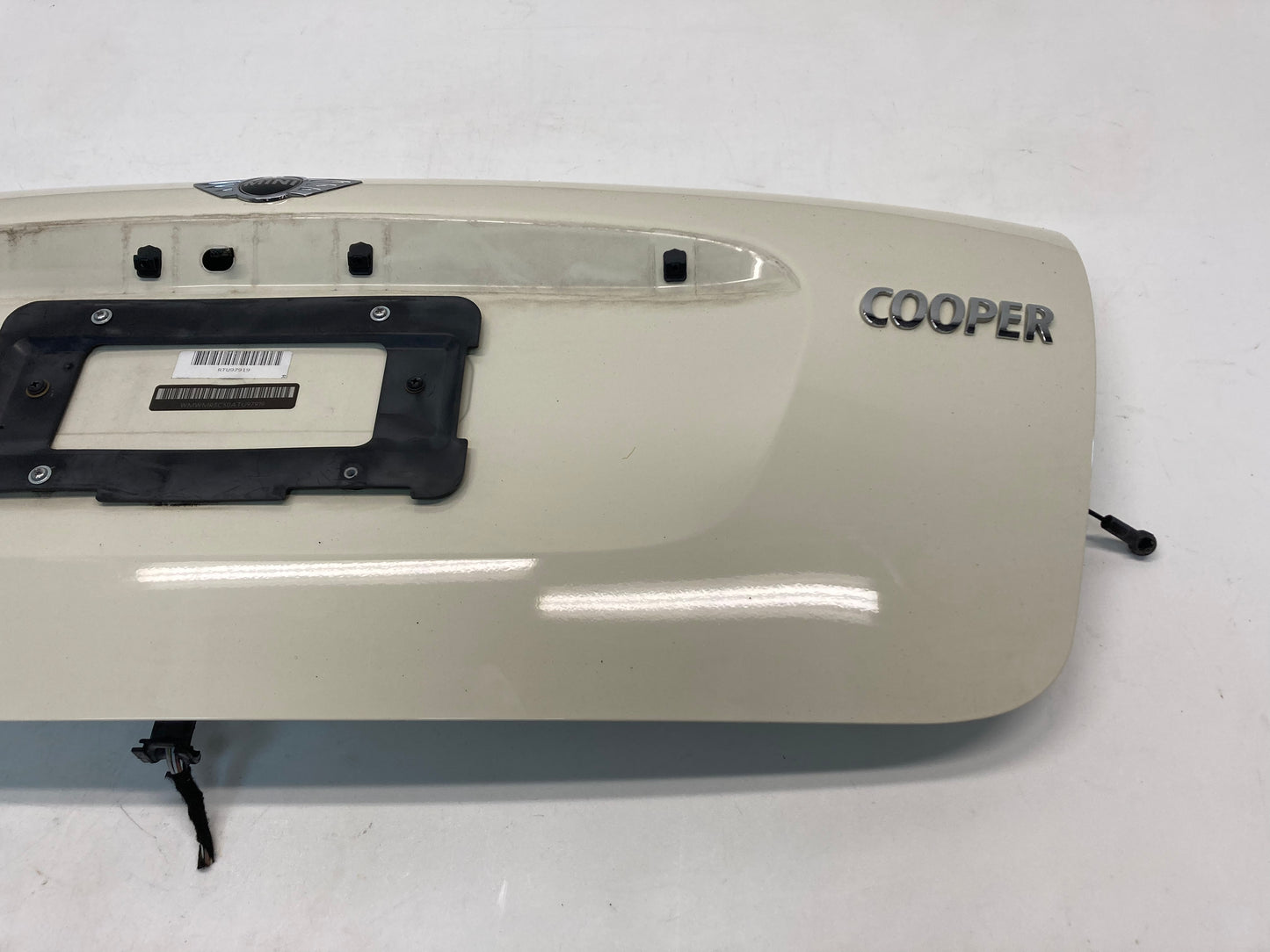 Mini Cooper Convertible Rear Tailgate Pepper White 41002758392 09-15 R57 417