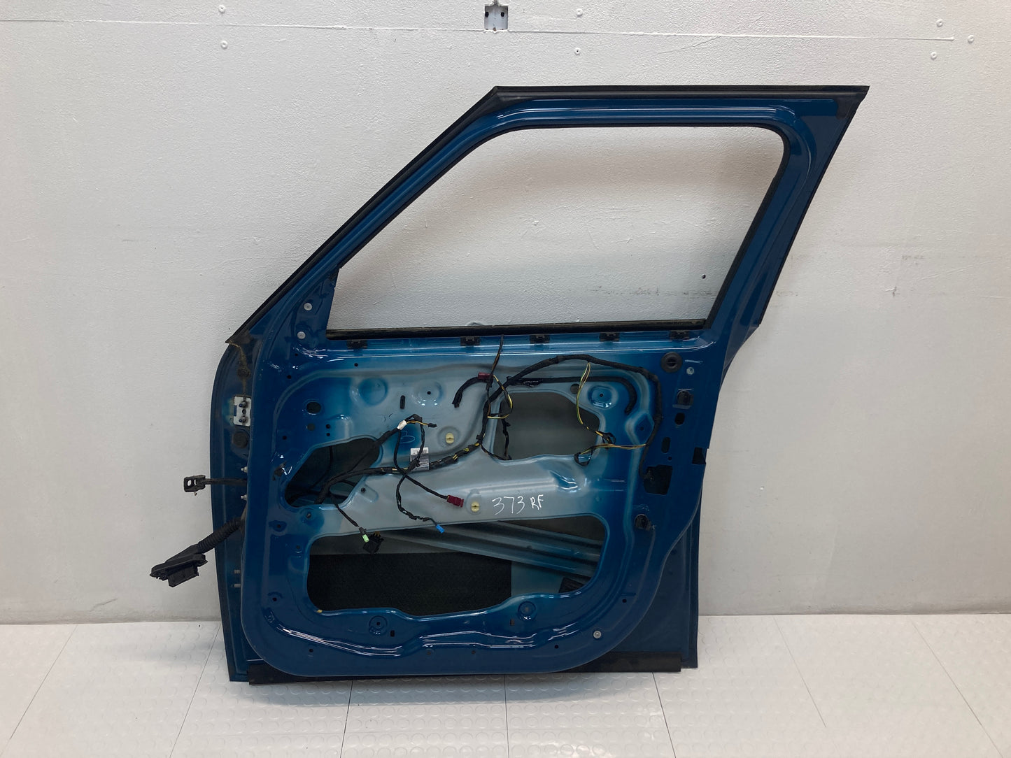 Mini Countryman Right Front Door Shell Surf Blue 41009805928 11-16 R60 373