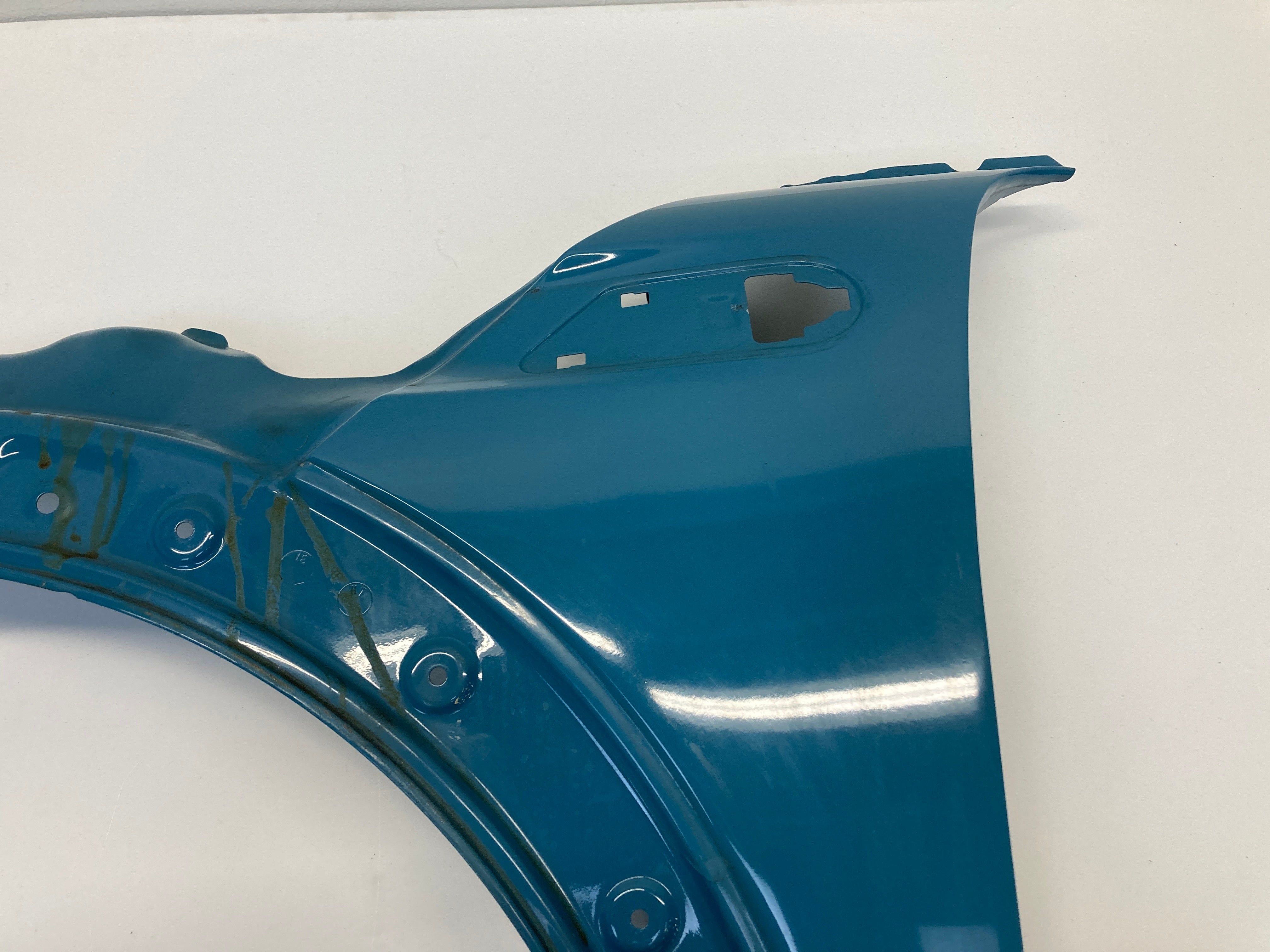 Mini Cooper Left Front Fender Oxygen Blue 41352754725 07-15 R5x 370