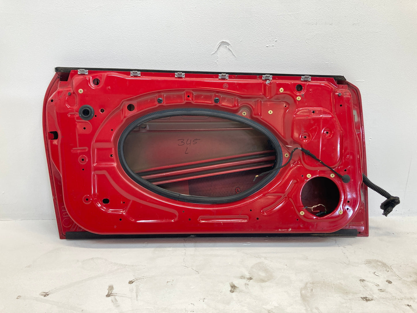 Mini Cooper Left Front Door Shell Chili Red 41517202911 02-08 R50 R52 R53 345