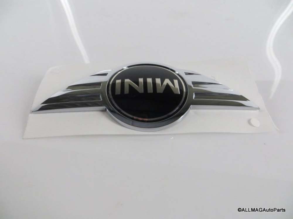 Mini Cooper Base Front Hood Emblem NEW 51147026184 02-08 R50 R52