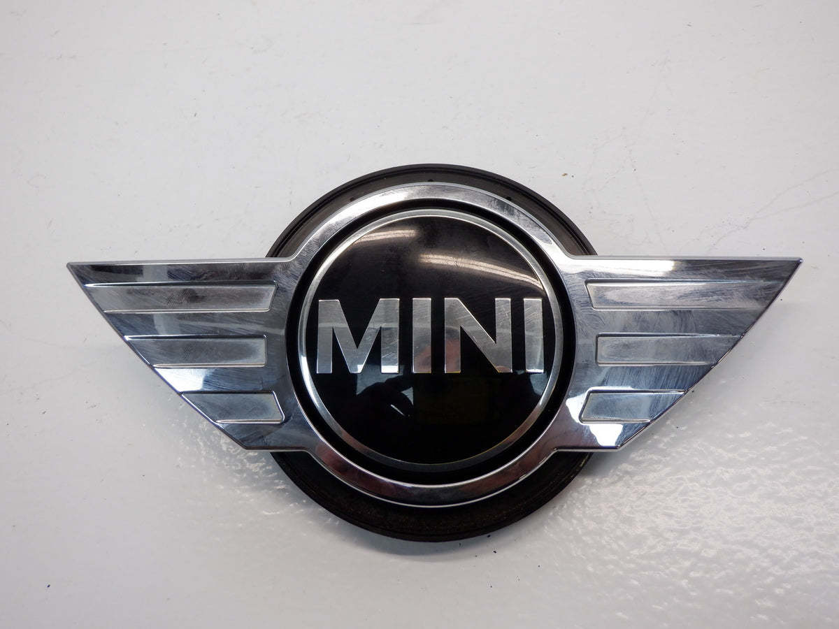 Mini Cooper Trunk Release Button Emblem 51249802314 11-16 R60 R61