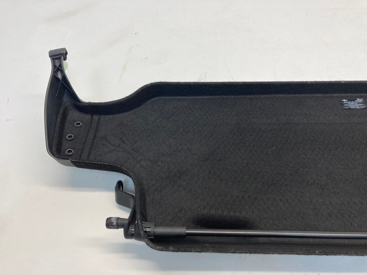 Mini Cooper Convertible Rear Cargo Shelf Cover Missing Mounting Piece 51469132384 09-15 R57