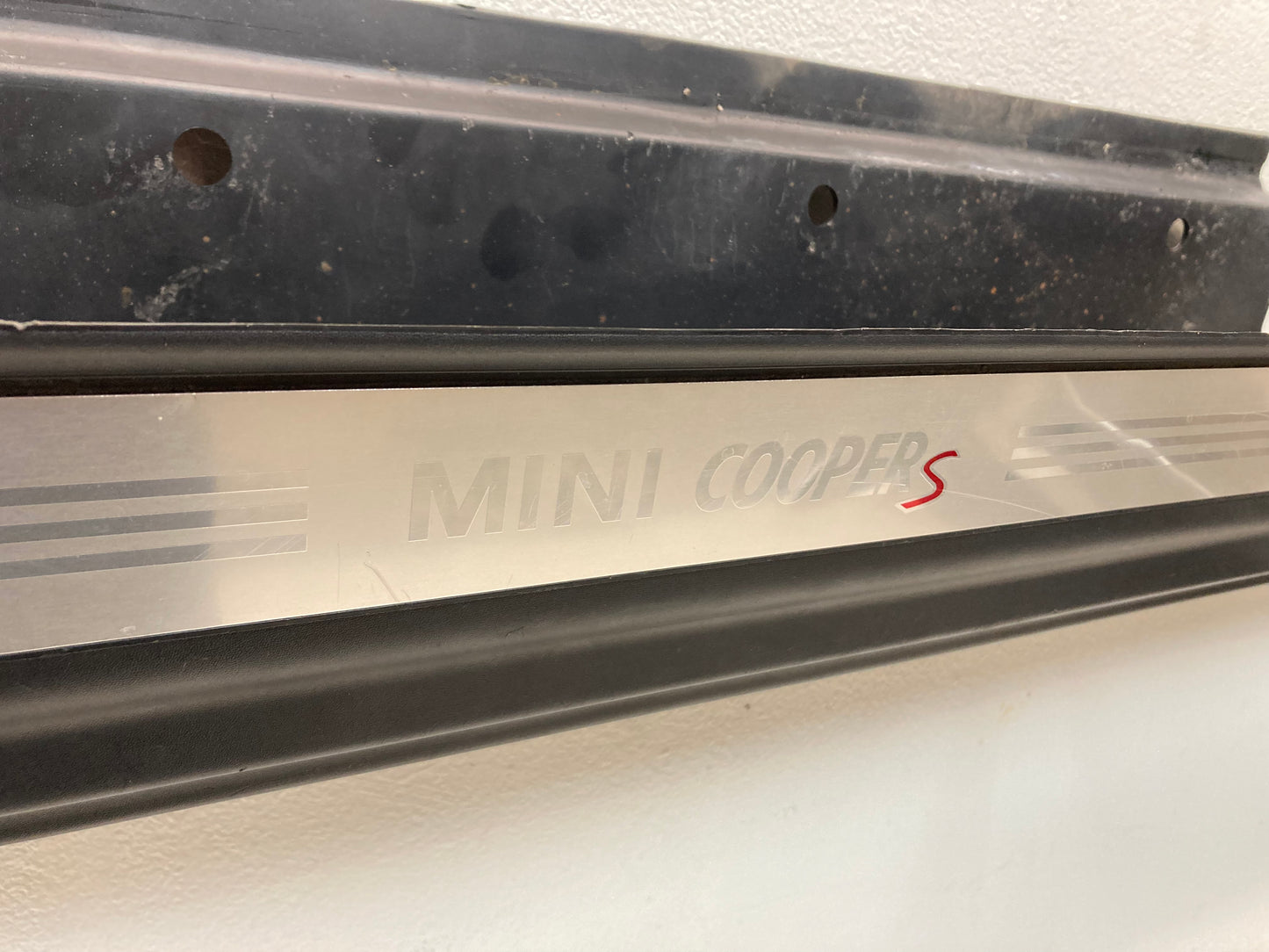 Mini Cooper S Right Side Skirt 51711491056 02-08 R52 R53 403