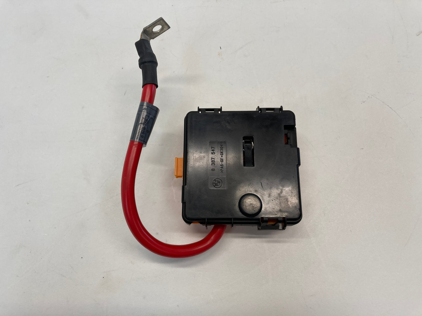 Mini Cooper S Fuse Module with B+ Wire 61131508927 02-08 R52 R53