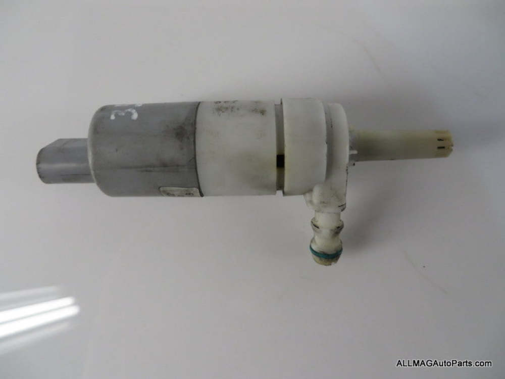 Mini Cooper Headlight Lamp Washer Pump 61672751744 07-15 R55 R56 R57 R58 R59