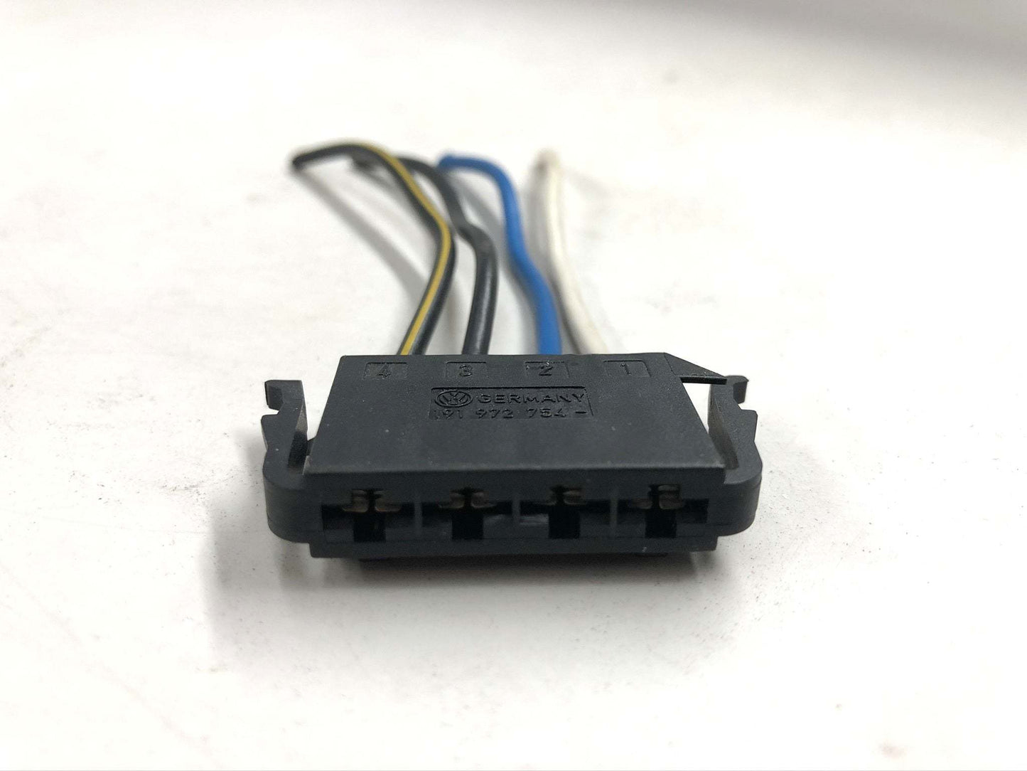 Mini Cooper Manual AC Blower Motor Resistor Wire 64111499121 02-08 R50 R52 R53