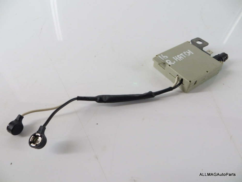 Mini Cooper Antenna Diversity Disconnecting Switch 65201504069 02-04 R50 R53