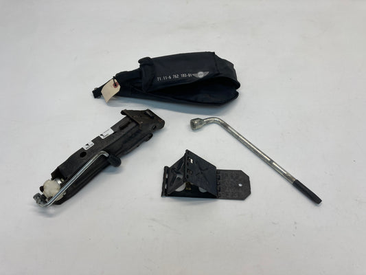 Mini Cooper Tool Kit with Jack 71116769113 02-06 R50 R53