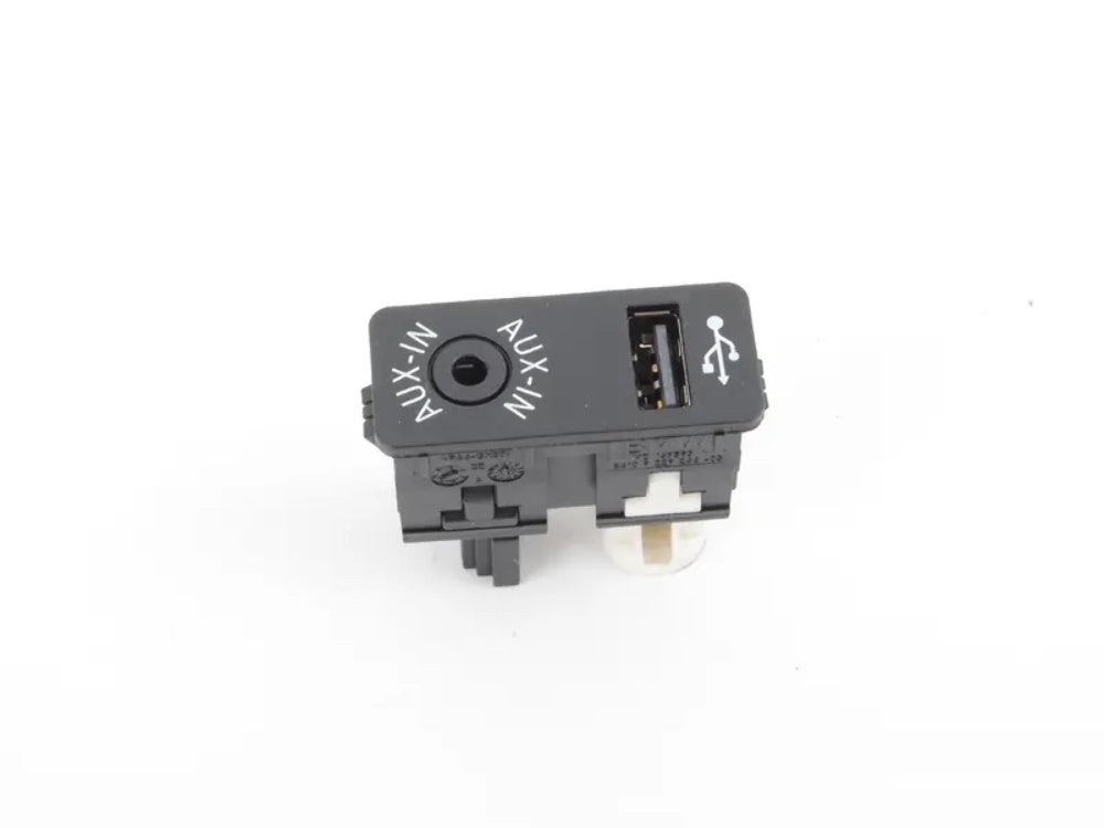 Mini Cooper USB AUX Input Jack NEW 84109229246 09-22 R5x R6x F5x