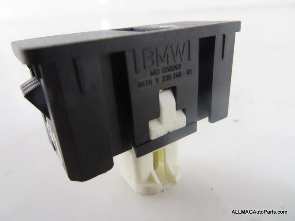84109230248 11-15 Mini Cooper USB Socket Input R55 R56 R57 R58 R59