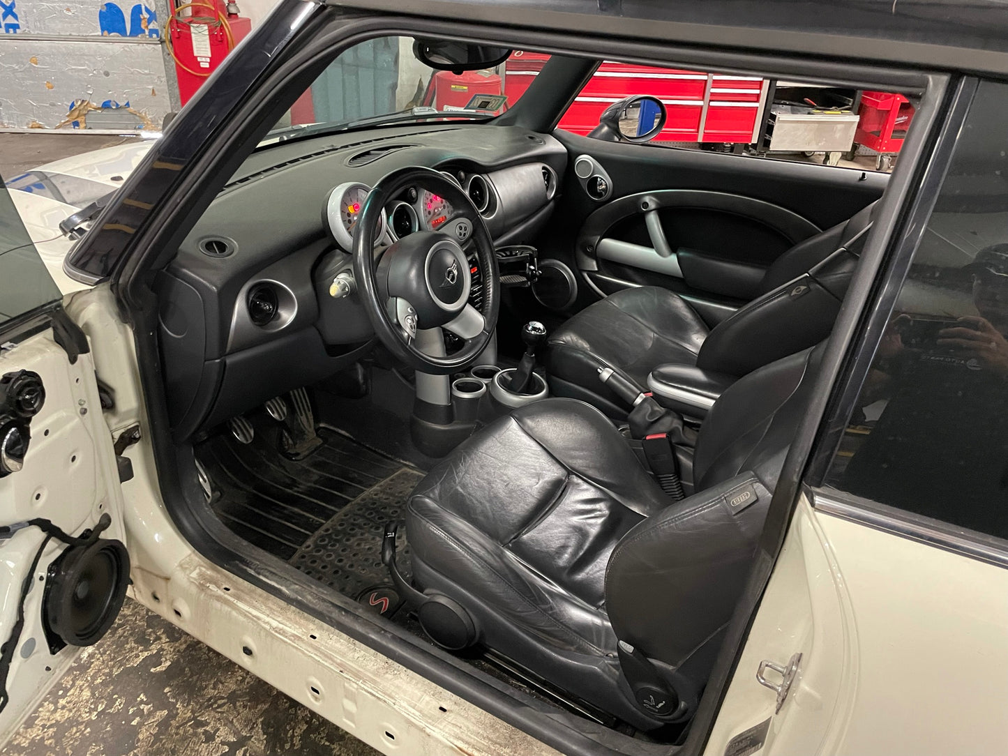 2005 MINI Cooper Hatchback S, New Parts Car (September 2021) Stk # 258