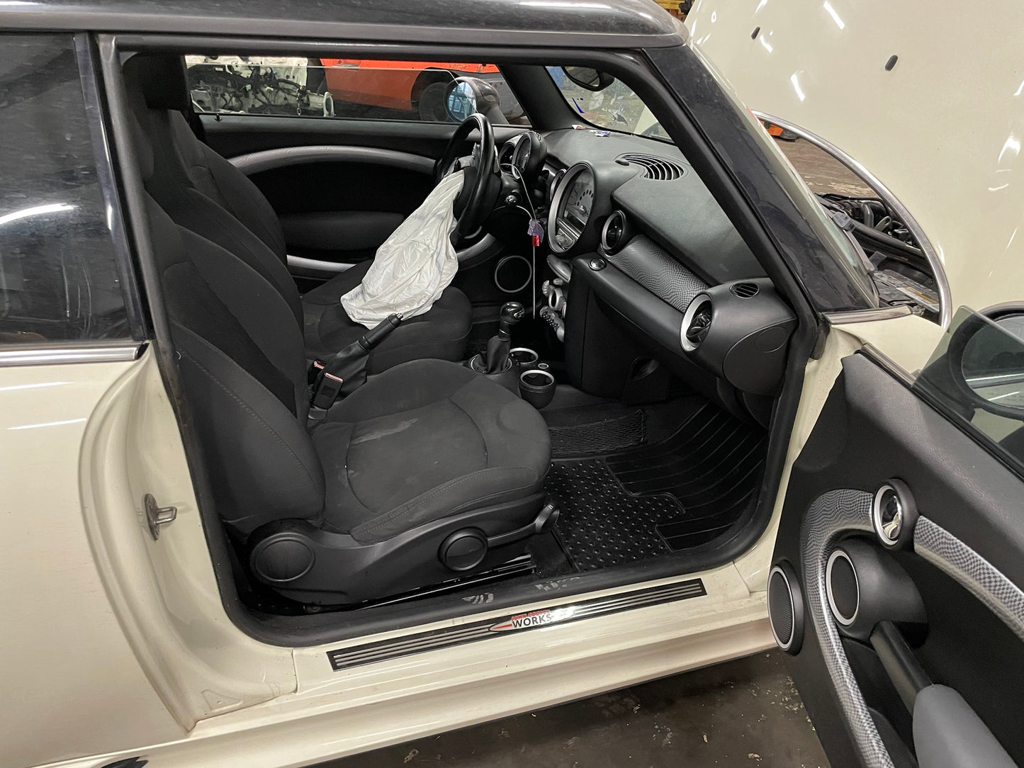 2010 MINI Cooper Hatchback S, New Parts Car (January 2022) Stk # 275