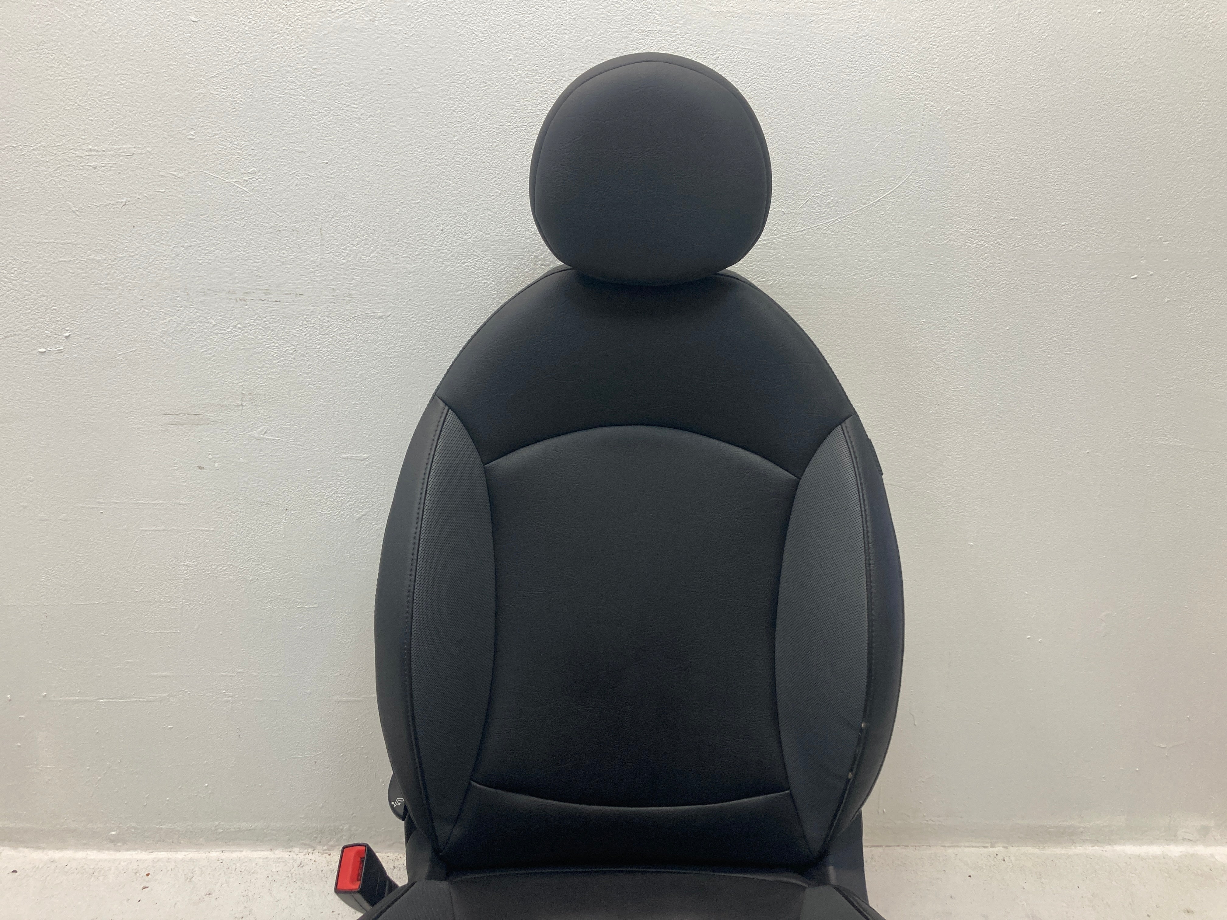 Mini Cooper Seats Set Carbon Black Leatherette Heated K8E1 07-13 R55 R56 359