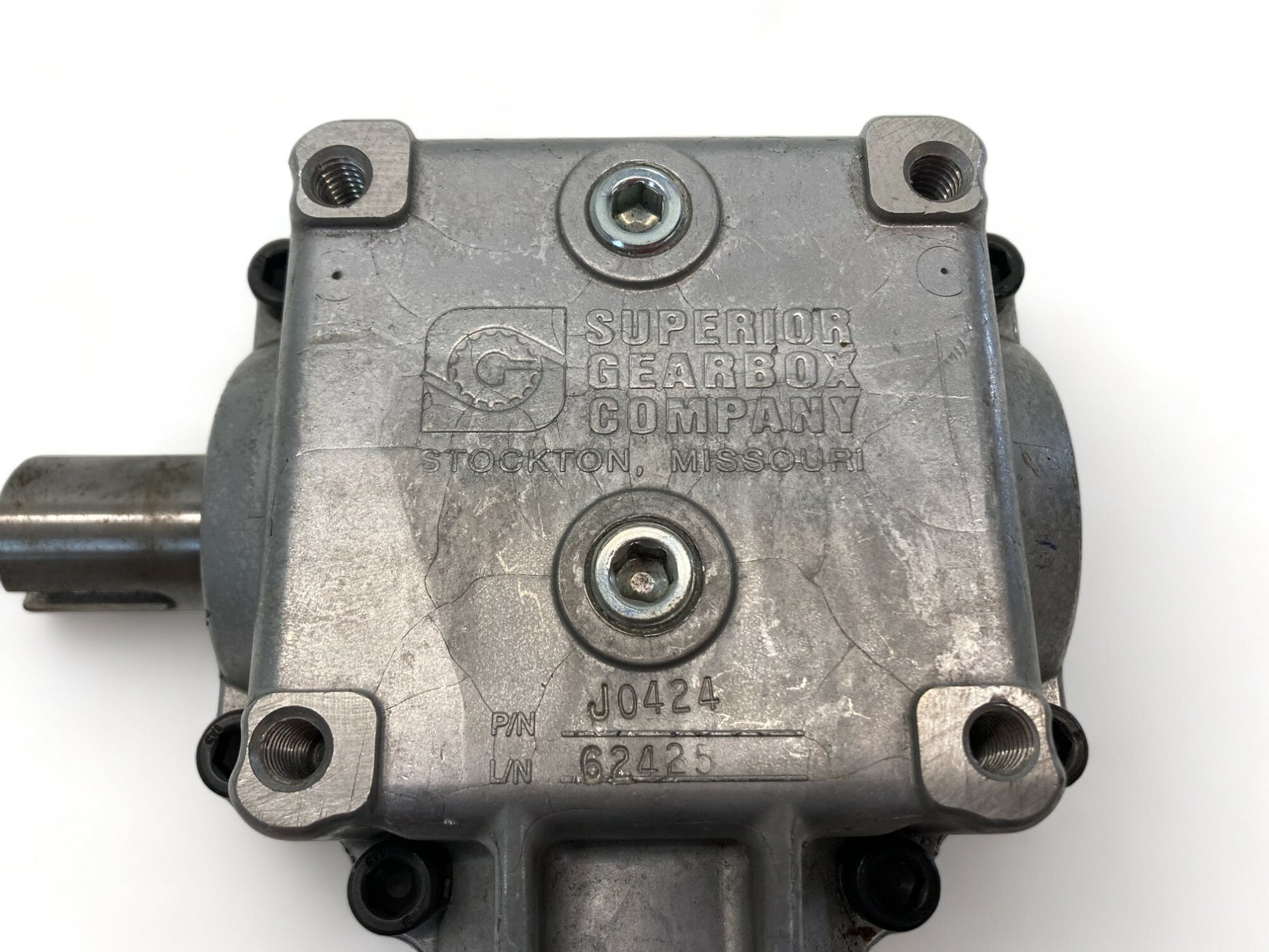 Superior Gear Box Company J0424 90 Degree Gear Box, 1 Diameter Shafts –  ALLMAG Auto Parts