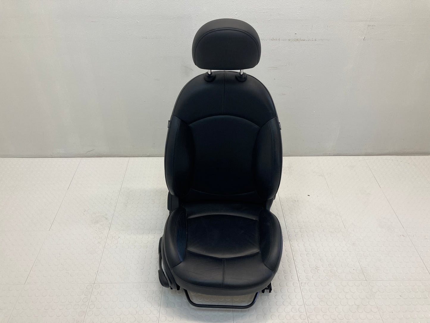 Mini Cooper Countryman Seats Carbon Black Leather T6E1 11-16 R60
