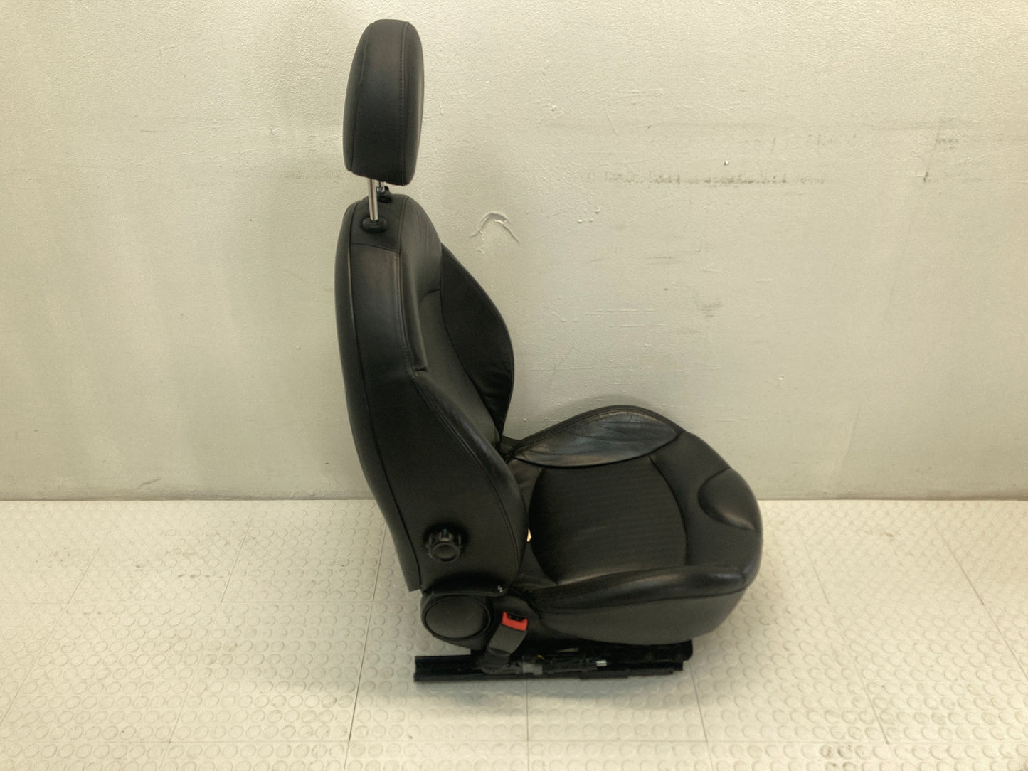 Mini Cooper Sport Seats Leather Punch Carbon Black T8E1 Heated 07-14 R56 R55