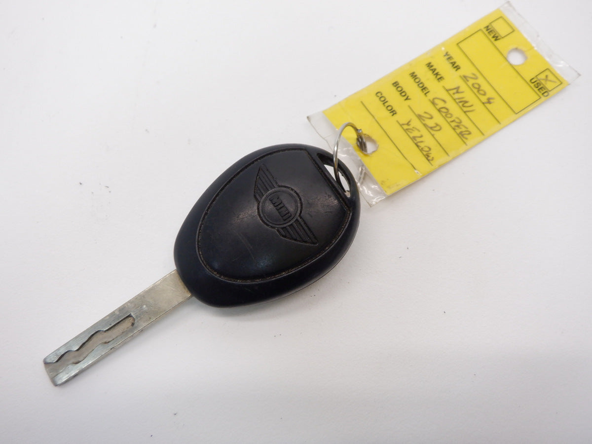 Mini Cooper S DME and Key Set Manual W11 12147527610 02-04 R53 R52 340
