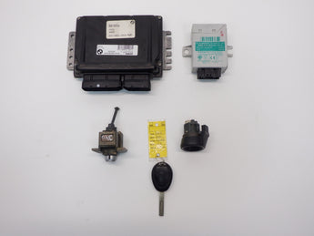 Mini Cooper S DME and Key Set Manual W11 12147527610 02-04 R53 R52 340