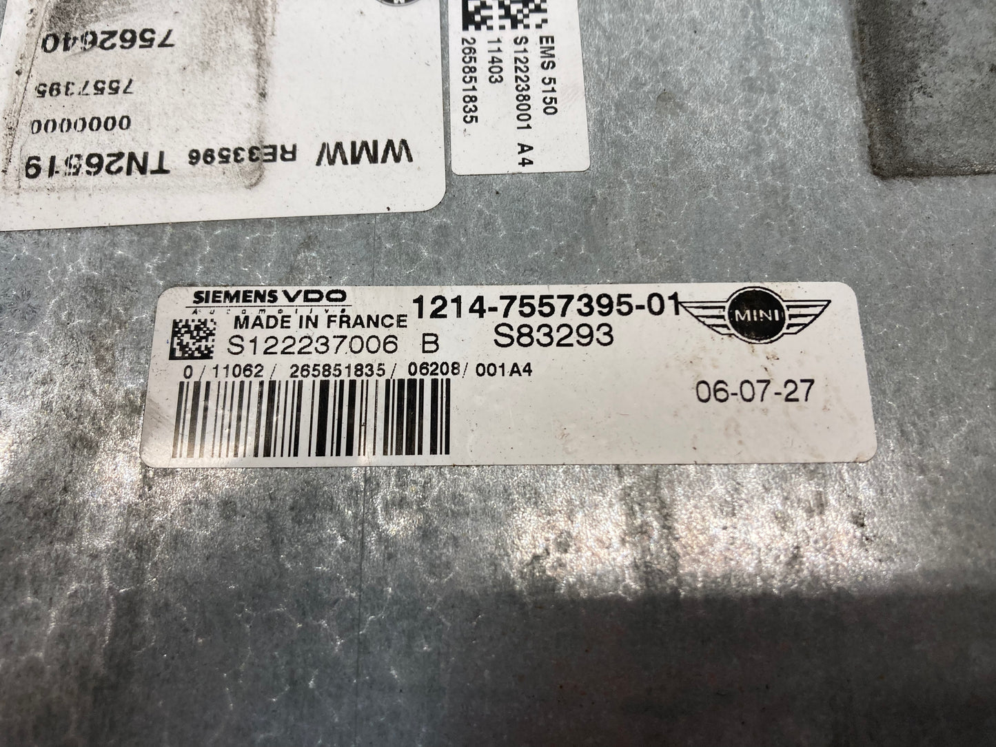 Mini Cooper S DME and Key Set Manual New Key W11 12147557395 05-08 R52 R53 416